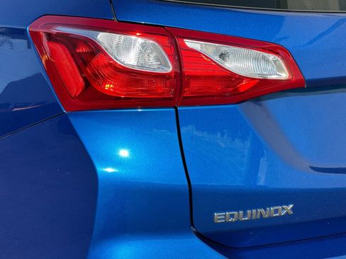 Certified 2019 Chevrolet Equinox LS image 37