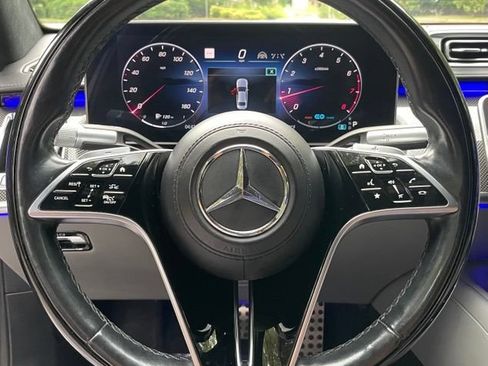 Used 2021 Mercedes-Benz S 580 4MATIC Sedan w/ AMG Line image 21