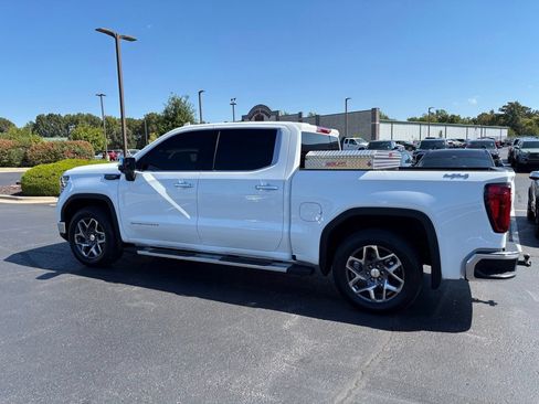 Used 2026 GMC Sierra 1500 SLT w/ SLT Premium Package AWD/4WD image 4