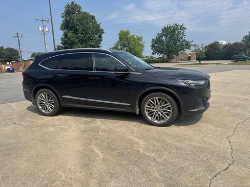 Used 2023 Acura MDX SH-AWD w/ Advance Package image 5