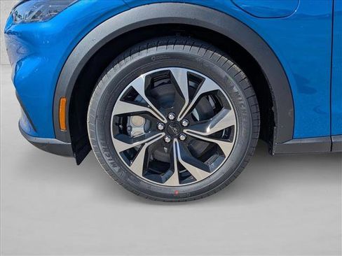 New 2026 Ford Mustang Mach-E Select image 10