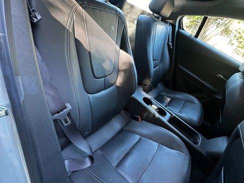 Used 2012 Chevrolet Volt Premium w/ Premium Trim Package image 19