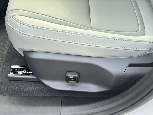 New 2026 Volvo EX30 Ultra w/ Climate Package image 23