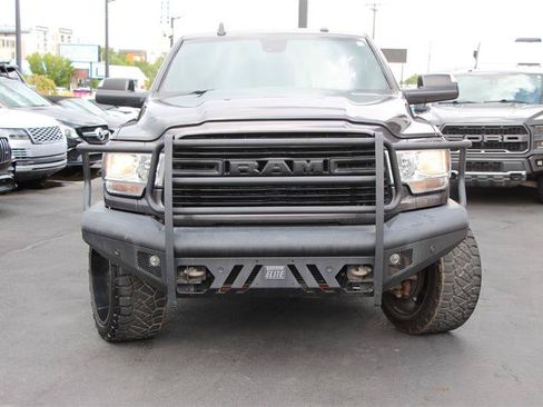 Used 2020 RAM 2500 Big Horn w/ Level 2 Equipment Group AWD/4WD image 3