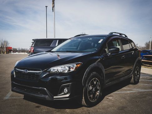 Used 2018 Subaru Crosstrek 2.0i Premium w/ Eyesight System image 7