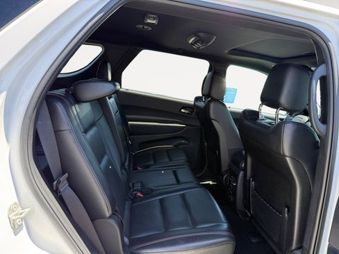Used 2024 Dodge Durango GT RWD image 18