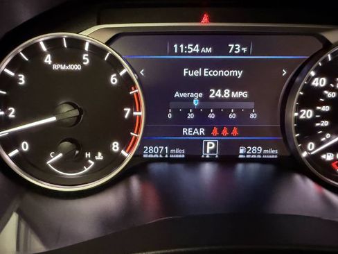 Used 2025 Nissan Altima 2.5 SV FWD image 20