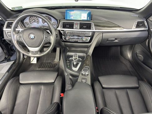 Used 2020 BMW 440i Convertible w/ M Sport Package RWD image 17