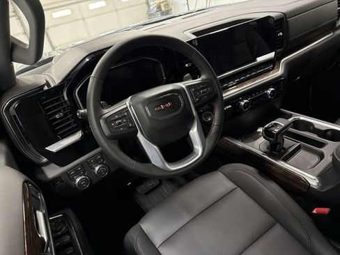 New 2026 GMC Sierra 1500 Elevation w/ Elevation Premium Package image 18