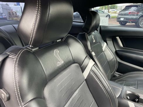 Certified 2020 Ford Mustang Shelby GT500 w/ Technology Package RWD image 34