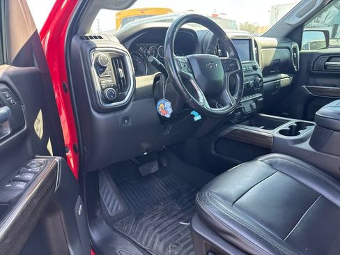 Used 2019 Chevrolet Silverado 1500 LT Trail Boss AWD/4WD image 6