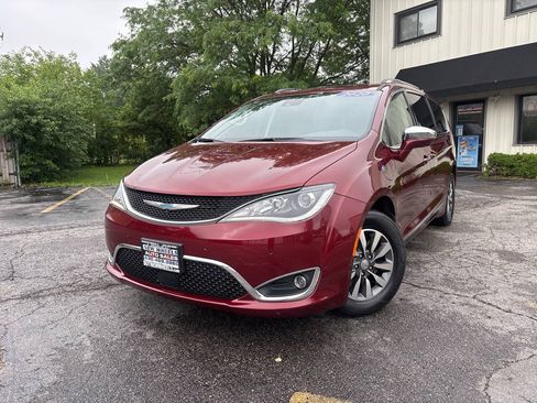 Used 2020 Chrysler Pacifica Limited w/ Advanced Safetytec Group FWD image 1