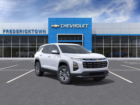 New 2026 Chevrolet Equinox LT w/ Convenience Package II FWD image 1