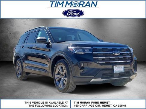 New 2026 Ford Explorer Active w/ Active Comfort Package AWD/4WD image 1
