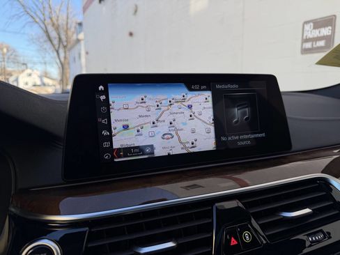 Used 2018 BMW 540i xDrive AWD/4WD image 17