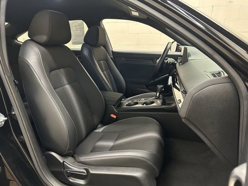 Used 2023 Honda Civic Sport image 10