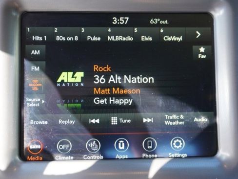 Used 2023 Dodge Challenger GT w/ Plus Package image 27