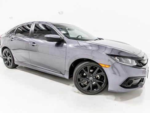 Used 2020 Honda Civic Sport image 9