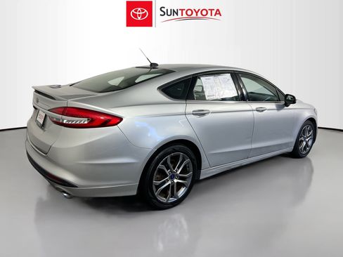 Used 2017 Ford Fusion S w/ Equipment Group 101A image 4