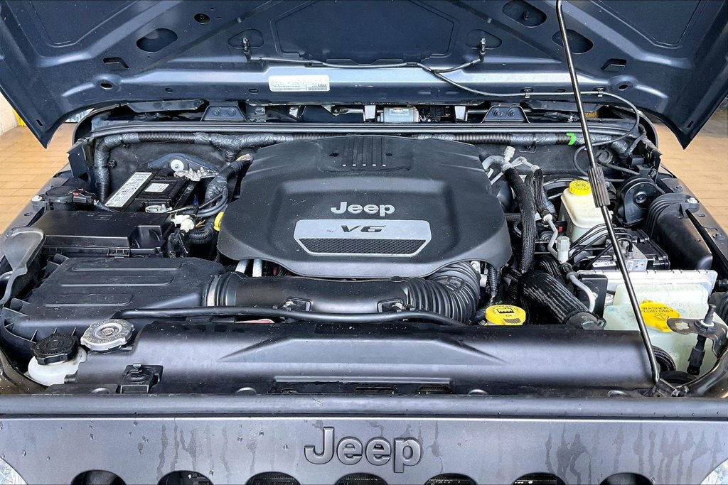 Used 2017 Jeep Wrangler Sport AWD/4WD image 23
