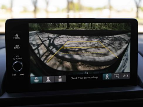 Used 2025 Honda Pilot Touring image 32