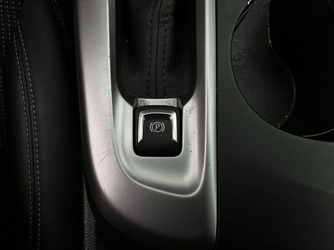 Used 2025 Buick Envista Preferred image 20