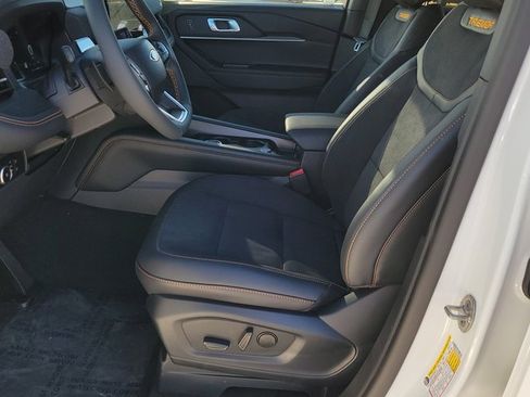 New 2026 Ford Explorer Tremor w/ Tremor Convenience Package image 6
