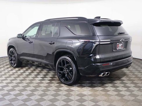 Used 2024 Chevrolet Traverse RS w/ LPO, Floor Liner Package AWD/4WD image 14