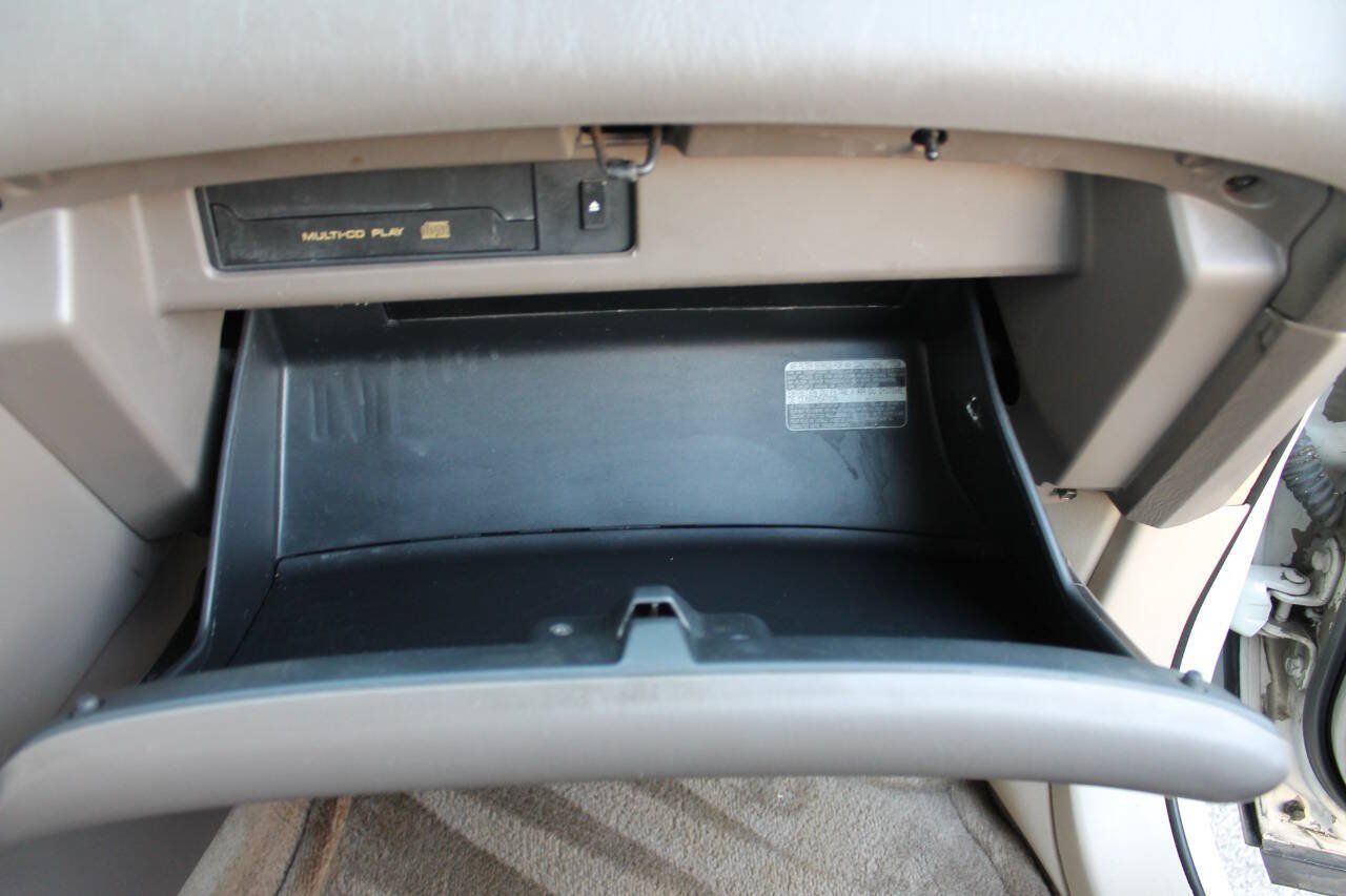 Used 2000 Lexus RX 300 4WD image 36