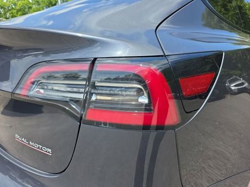 Used 2022 Tesla Model 3 Performance AWD/4WD image 19