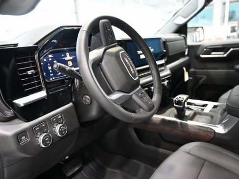 New 2026 GMC Sierra 1500 SLT w/ SLT Premium Plus Package image 22