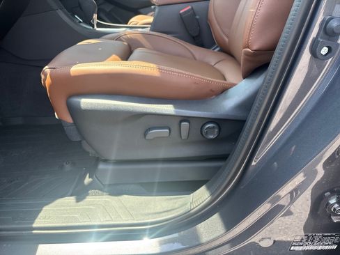 New 2026 Subaru Ascent Touring AWD/4WD image 13