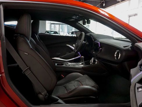 Used 2021 Chevrolet Camaro ZL1 image 37