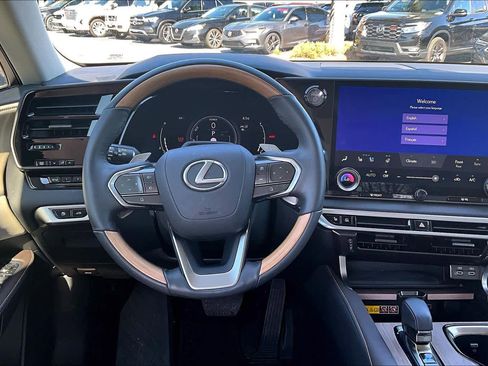 Used 2024 Lexus RX 350 image 6