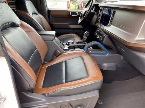Used 2021 Ford Bronco Outer Banks AWD/4WD image 24