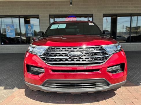 Used 2020 Ford Explorer XLT AWD/4WD image 29