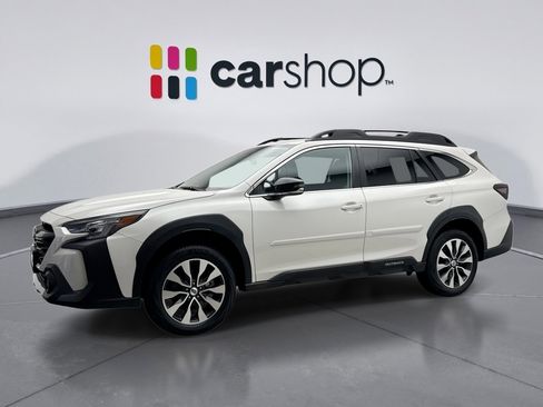 Used 2025 Subaru Outback Limited AWD/4WD image 1