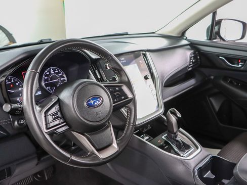 Used 2024 Subaru Outback Premium AWD/4WD image 23