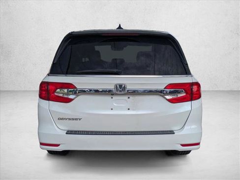 Used 2018 Honda Odyssey EX-L image 6
