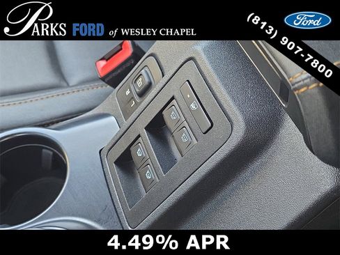 Used 2024 Ford Bronco Badlands image 22