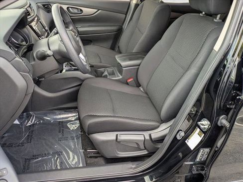 Certified 2022 Nissan Rogue Sport S image 15