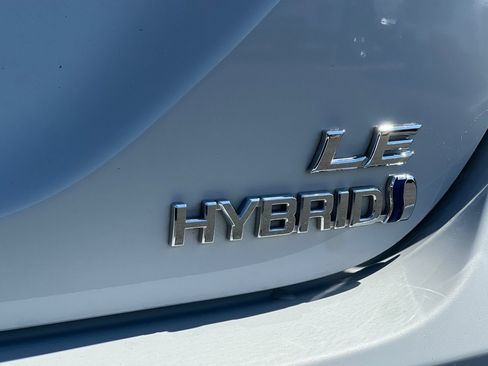 Used 2022 Toyota Camry LE FWD image 46