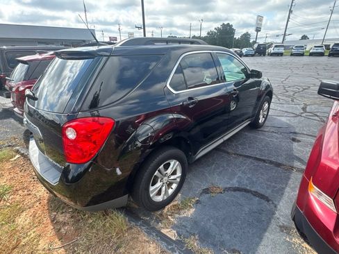 Used 2011 Chevrolet Equinox LT w/ All-Star Package FWD image 2