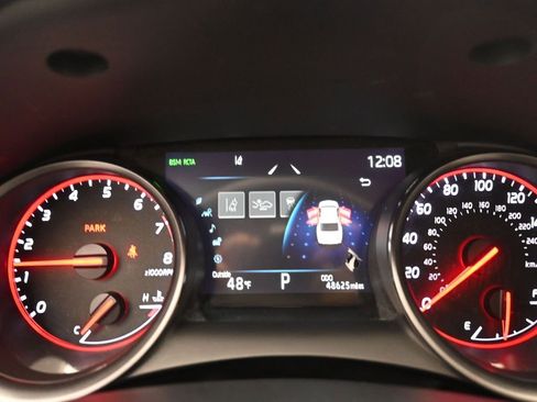 Used 2023 Toyota Camry XSE image 19