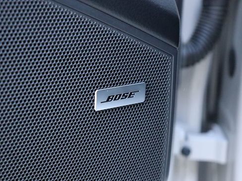 Used 2022 Porsche Cayenne Platinum Edition image 46