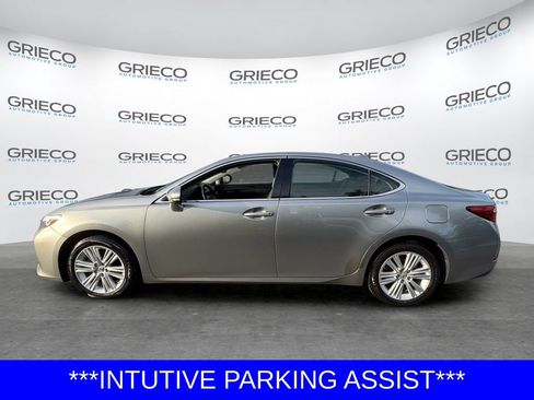 Used 2015 Lexus ES 350 w/ Premium Package FWD image 4