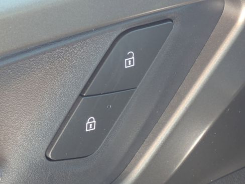 New 2026 Chevrolet Traverse LT image 22