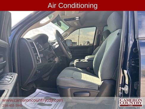 Used 2018 RAM 2500 Tradesman w/ Chrome Appearance Group image 10