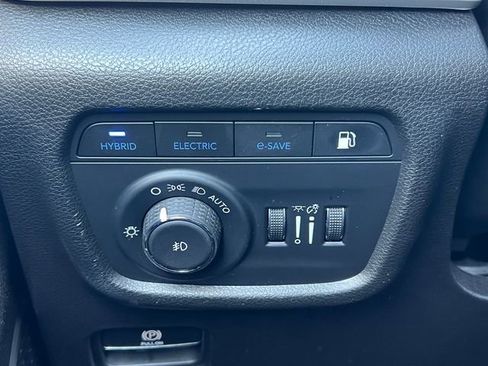 Used 2022 Jeep Grand Cherokee Limited 4xe image 20