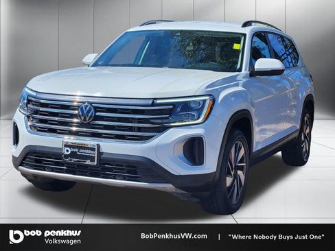 Used 2024 Volkswagen Atlas SE AWD/4WD image 23